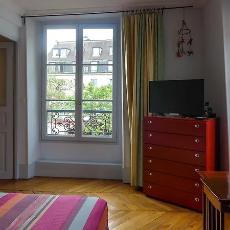 Contrescarpe Square - 2 Bedrooms In Latin Quarter *