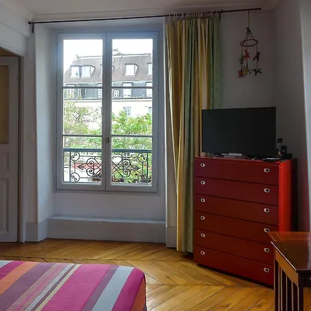 Contrescarpe Square - 2 Bedrooms In Latin Quarter *