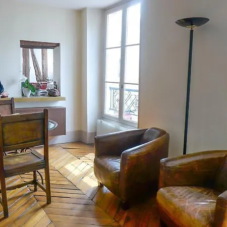 Contrescarpe Square - 2 Bedrooms In Latin Quarter * Paris